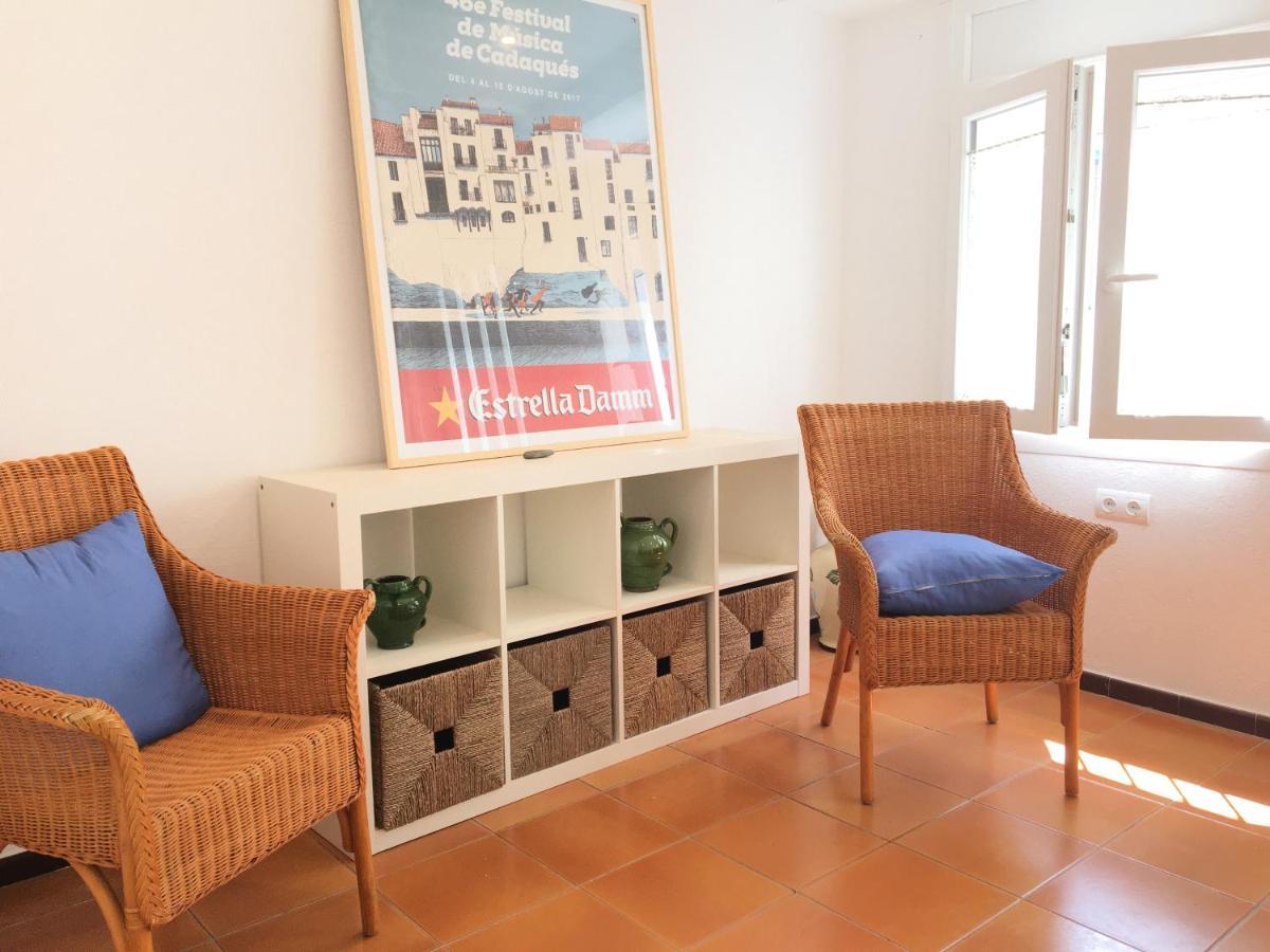 Tortora - Casa En El Centro Con Vistas Al Mar Villa Cadaqués Kültér fotó