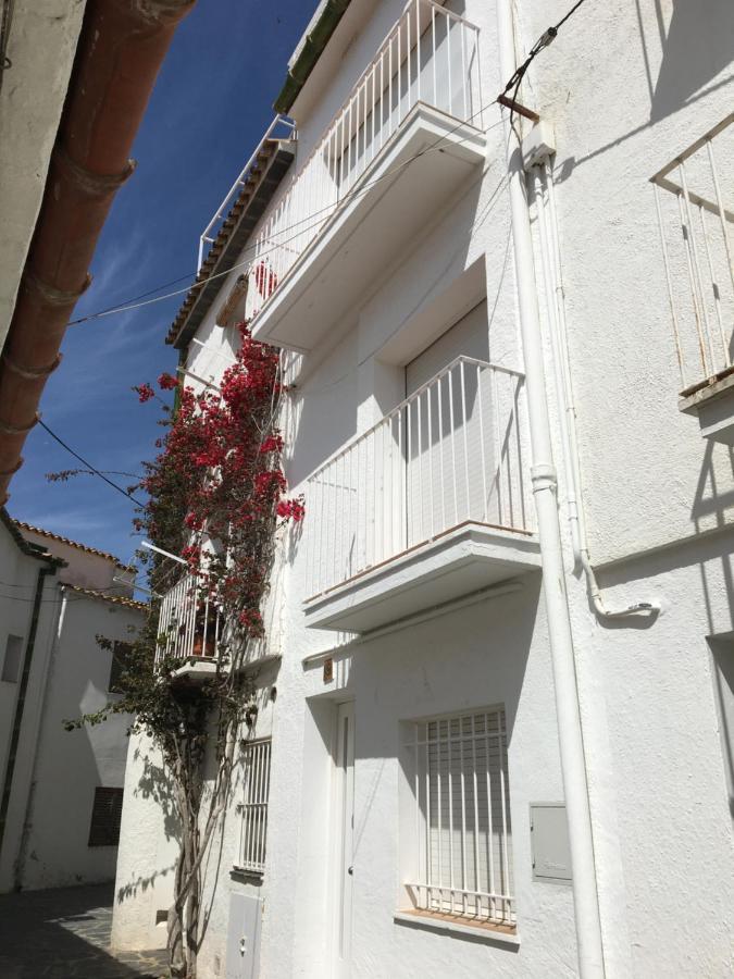 Tortora - Casa En El Centro Con Vistas Al Mar Villa Cadaqués Kültér fotó